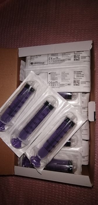 Sprzedam strzykawki enteralne 60 ml ENFit, PEG, sonda-50 szt.