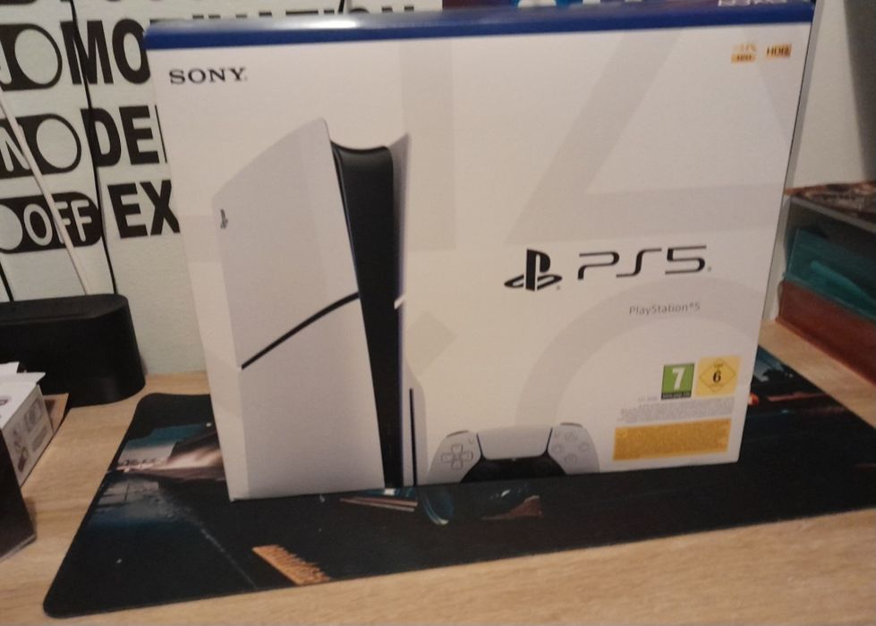 Ps5 slim [ versão com disco ]