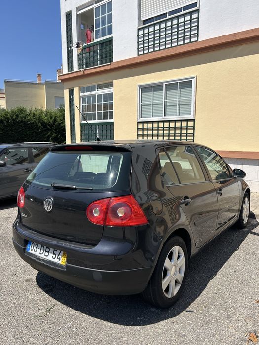 Volkswagen Golf V 1.4