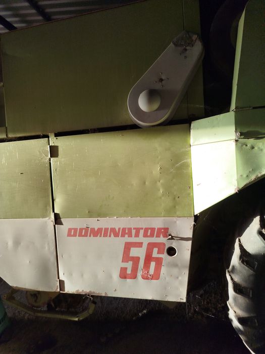 Ceifeira clas Dominator 56