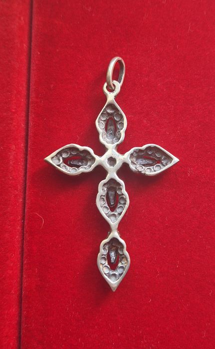 Cruz antiga em prata e ouro