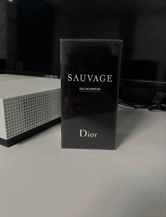 Чоловіча парфумована вода Christian Dior Sauvage Eau de Parfum 100 мл