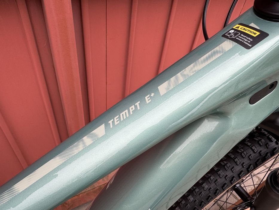 Електо  Liv Tempt E+ 27,5