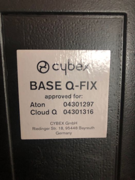 Ovo Cybex modelo Aton e base isofix Cybex modelo Base Q-Fix