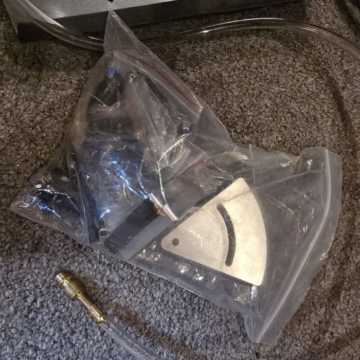 Znakowarka mikroudarowa do butli i do płaskich powierzchni