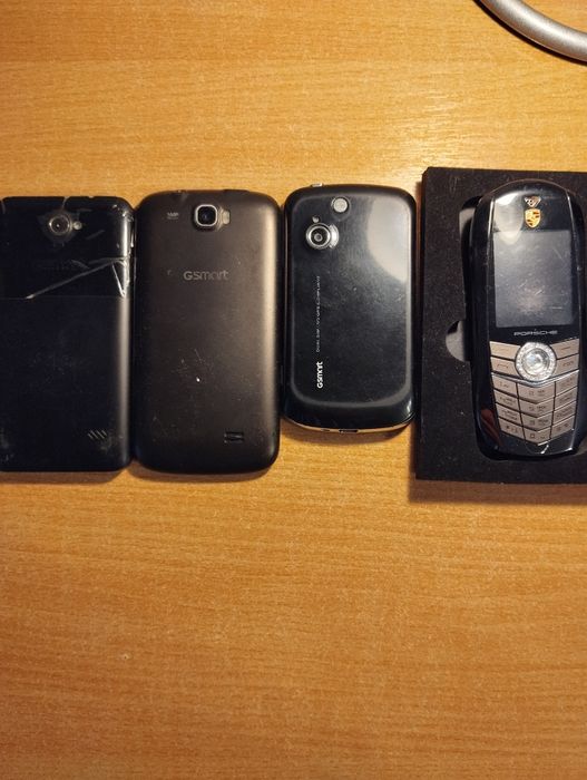 Продам телефоны на запчасти