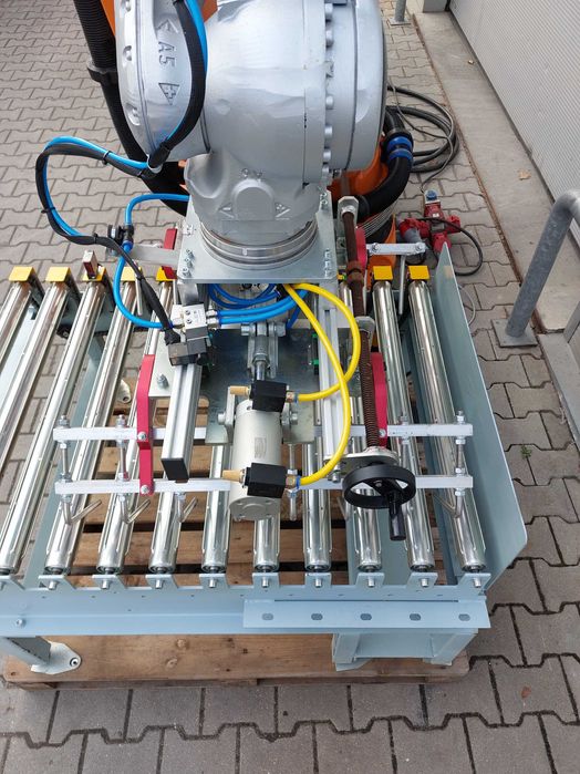 Paletyzator Paletyzer Zrobotyzowana paletyzacja worków FANUC KUKA ABB