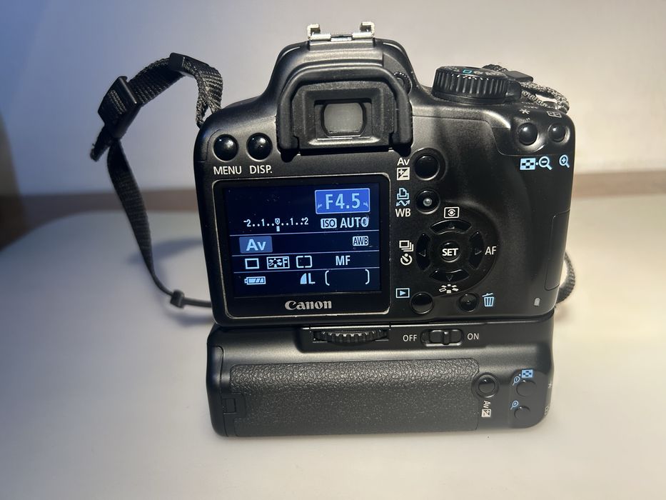 Canon EOS 1000D | obiektyw EF-S 18-55 | super stan tylko 12519 zdjęć