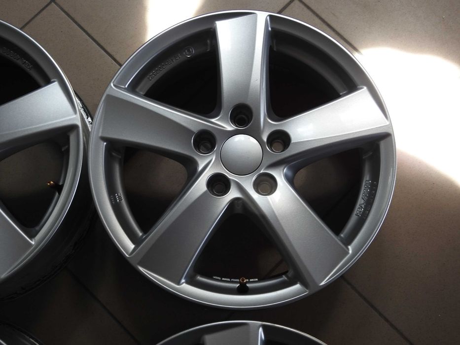 4xAlufelgi 16 5x112 6J 4T48 Piasta 57,1mm ALUTEC Germany Super Stan