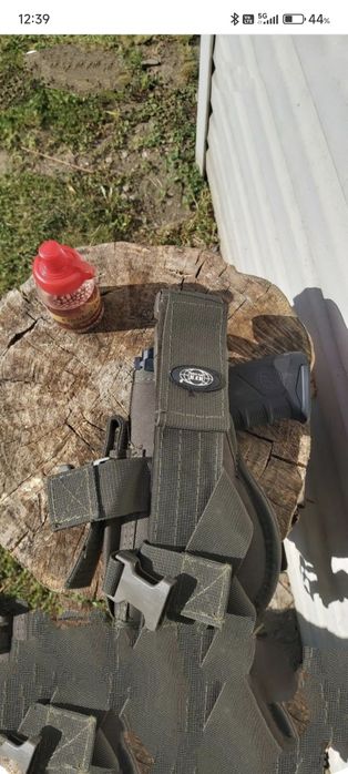 Kabura udowa Beretta APX