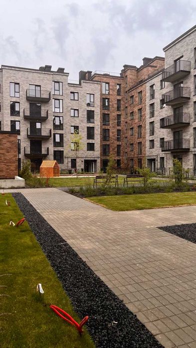 Простора 1-кімнатна квартира в ЖК WAWEL (бізнес-клас)