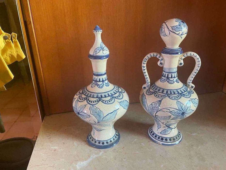 Conjunto de 5 peças em Faiança portuguesa