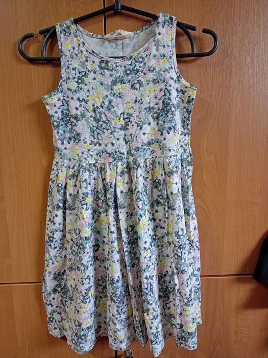 Плаття/сукня на дівчинку