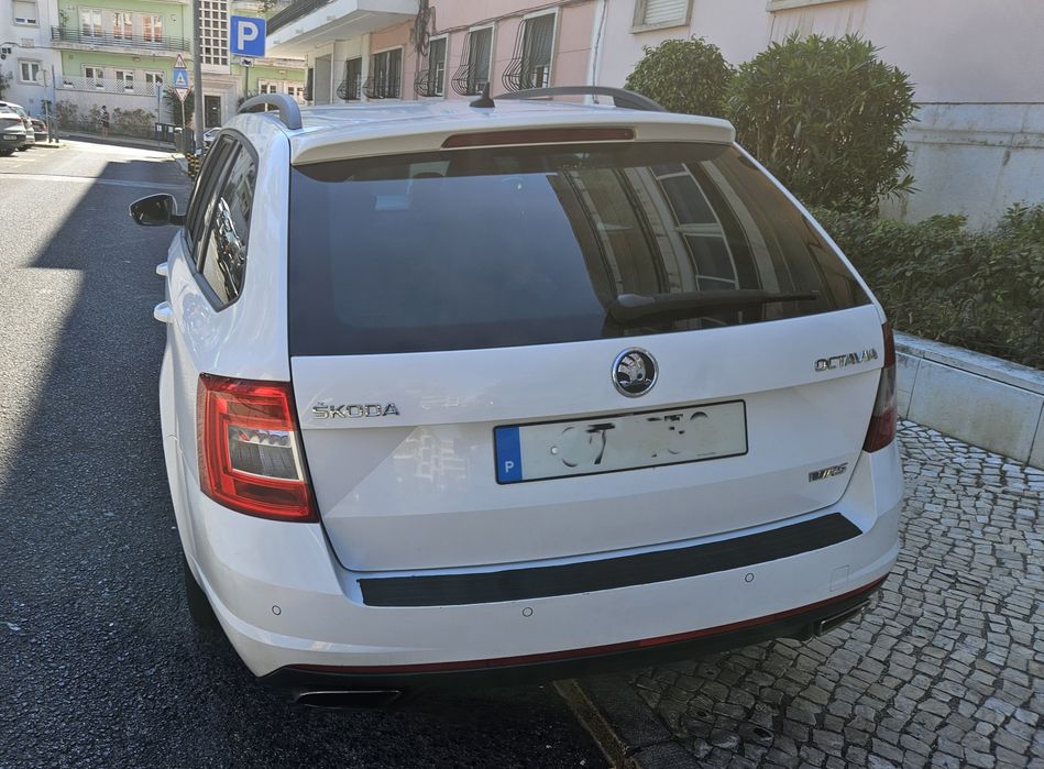 Skoda Octavia VRs TDI 184 cv foto 4