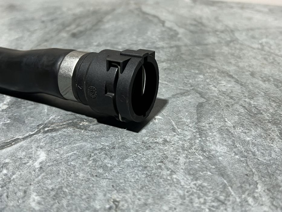 Патрубок Тосола Бачок – Доп. Помпа БМВ Е39 Е38 М52 М54 Шланг Антифриза