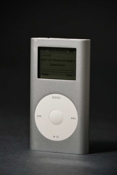 HP 6GB  IPod Mini 2 PX762AA Apple MP5002 S24 ultra 15 16 pro max