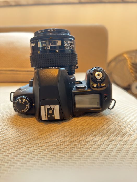 Nikon f80 kit 35-70