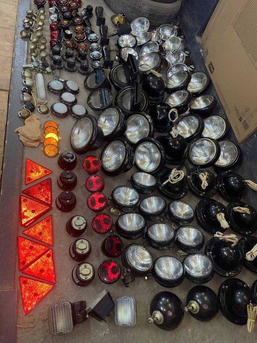 Фонарі, фари Уаз, Волга, Газ 51, Газ 52, Газ 53, Газ 66, Газ 3307, Зіл