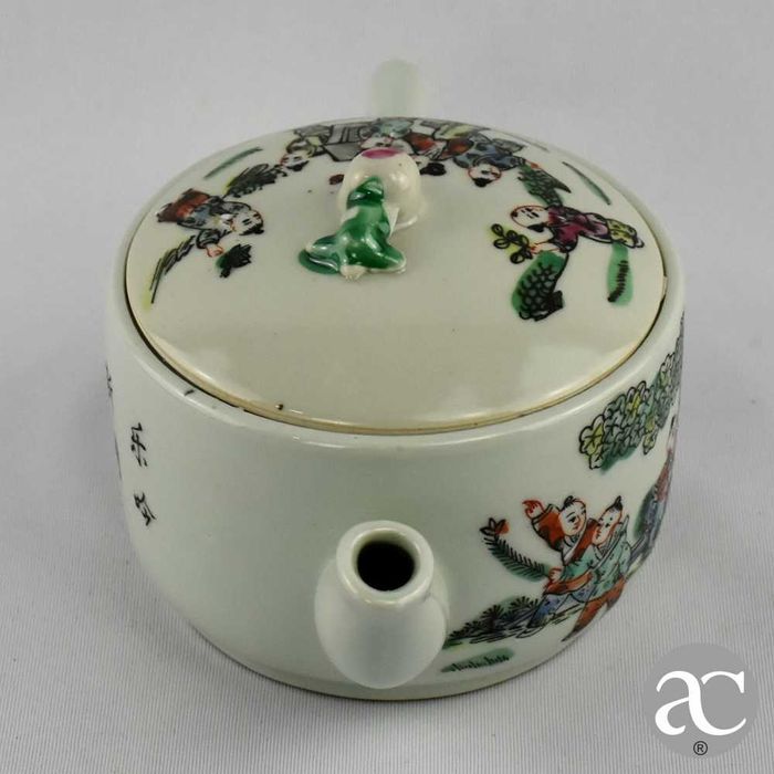Bule Porcelana China, inscrição carateres chineses, 2ª metade séc. XX