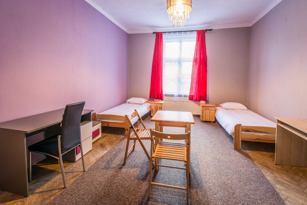 2 nieprzechodnie pokoje *** ul. Długa*** Śródmieście *** 70 m2
