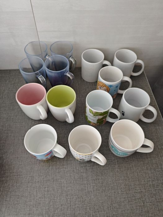 Zestaw kubków 25zl/14szt