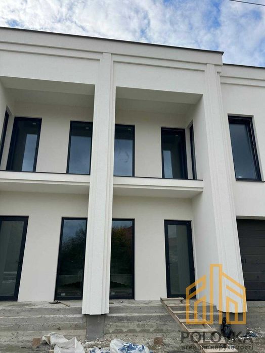 Продаж 2-поверхового таунхаусу, Компотний