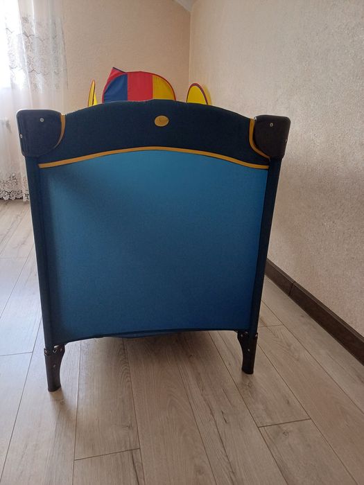 Продам манеж-ліжко