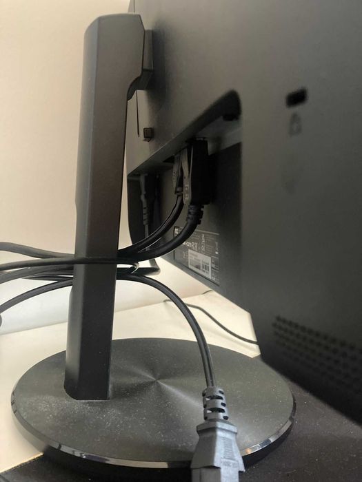 Monitor AOC 144hz - perfeito para gaming!