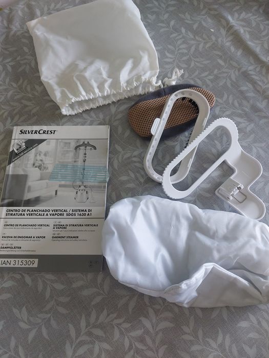 Escova de passar a ferro na vertical