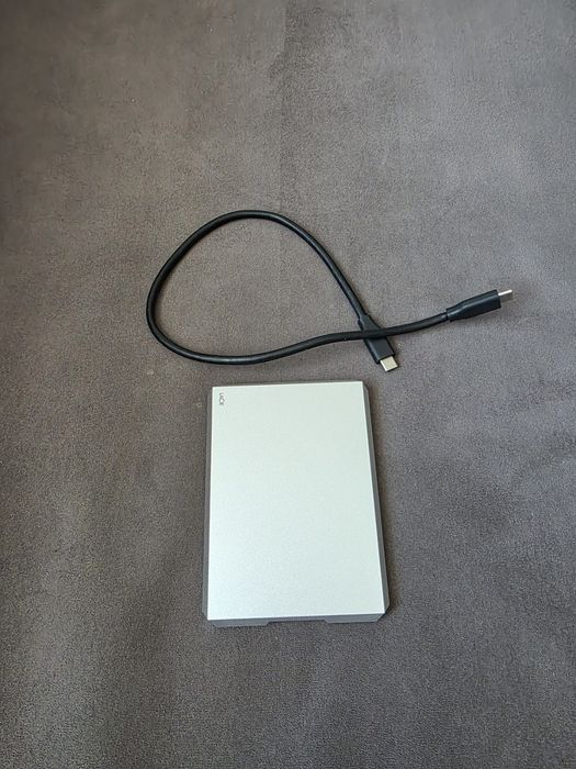 2 ТБ,Портативний жорсткий диск LaCie Mobile Drive