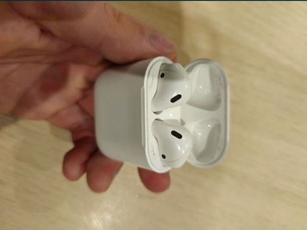 Słuchawki douszne APPLE AirPods II Biały