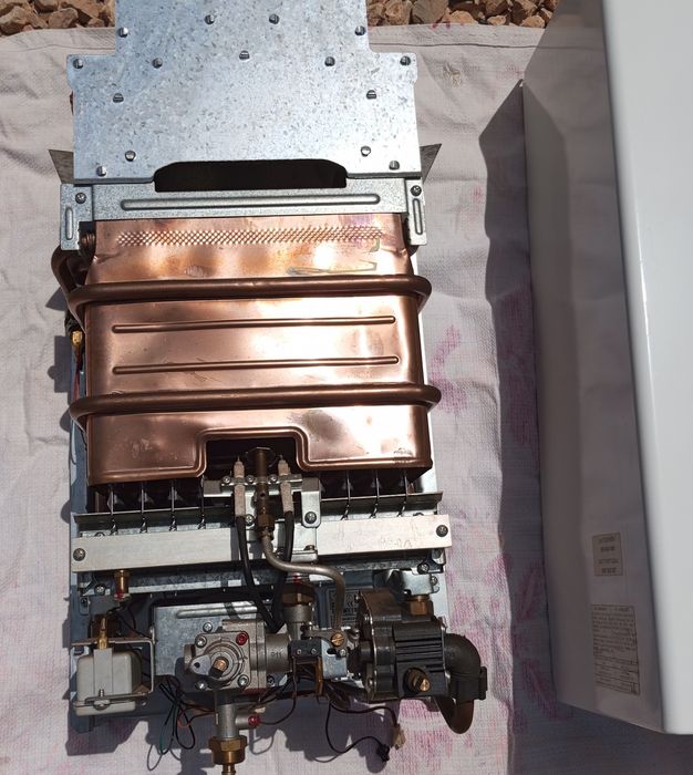 Esquentador inteligente Delta gás de garrafa