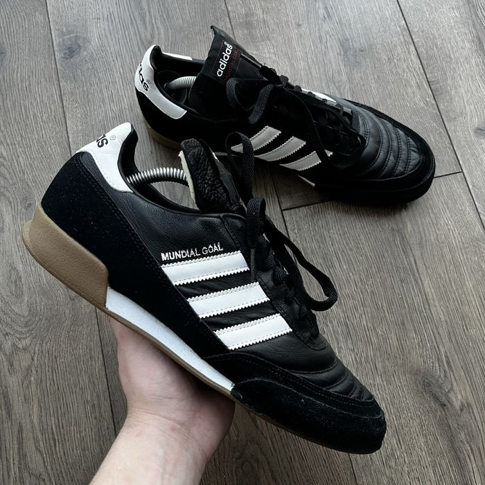 adidas mundial - купити чоловічі кросівки - Ціна на OLX.ua