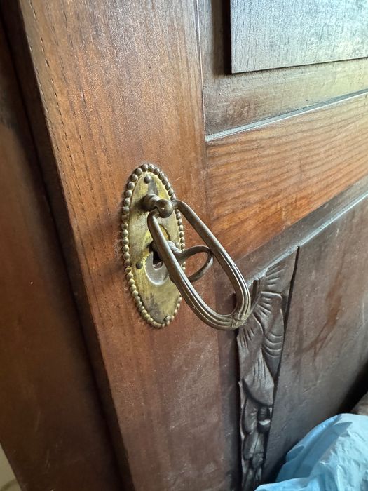 Armário Móvel Antigo - Roupeiro