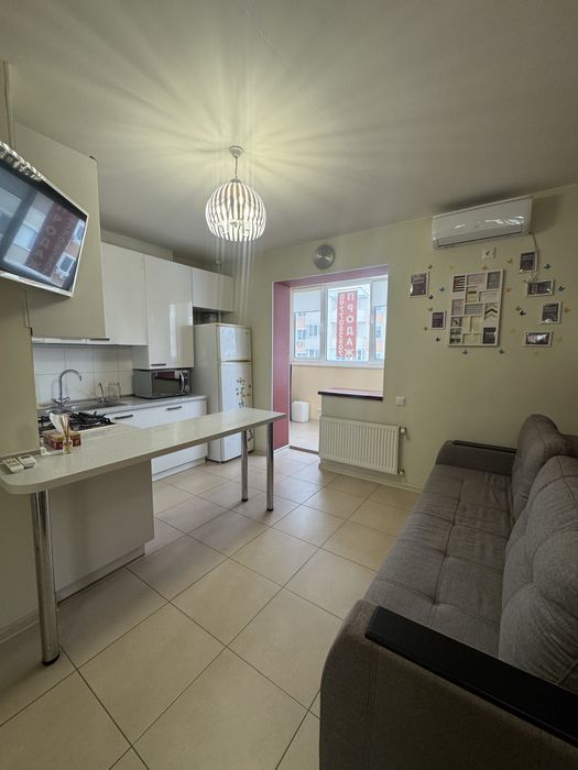 Продаж 1к квартири в ЖК Петрівський квартал, Святопетрівське