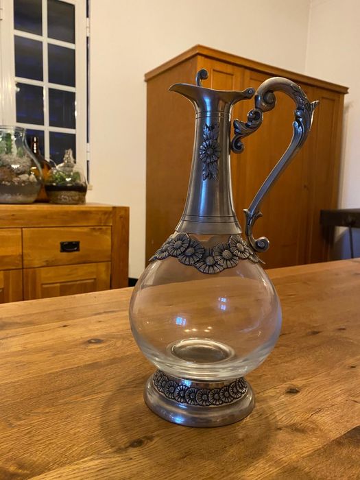 2 jarras de vinho / 2 copos e decantador