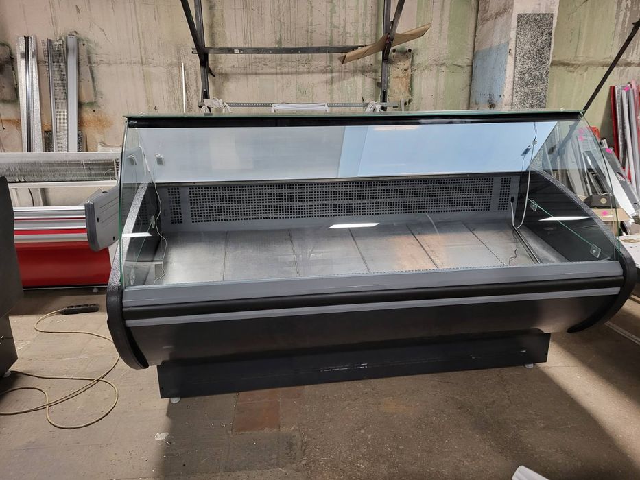 Кароліна 1.6 холодильна вітрина