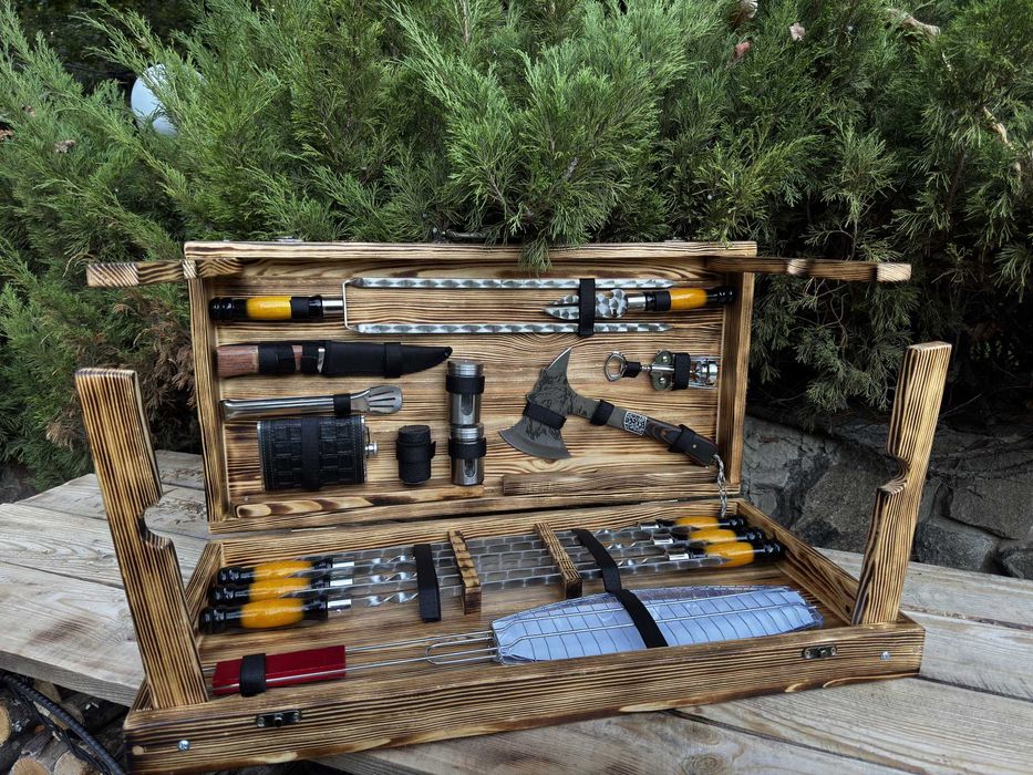 Набір Шампурів на подарунок в кейсі з натурального дерева від Виробник