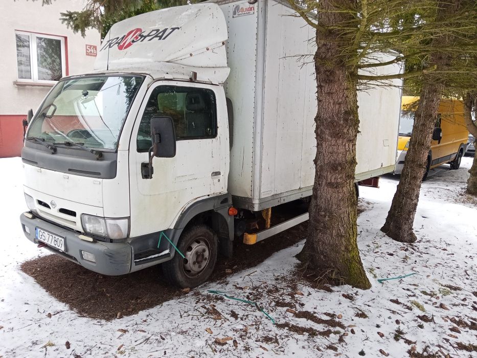 Kontenery kurniki garaże