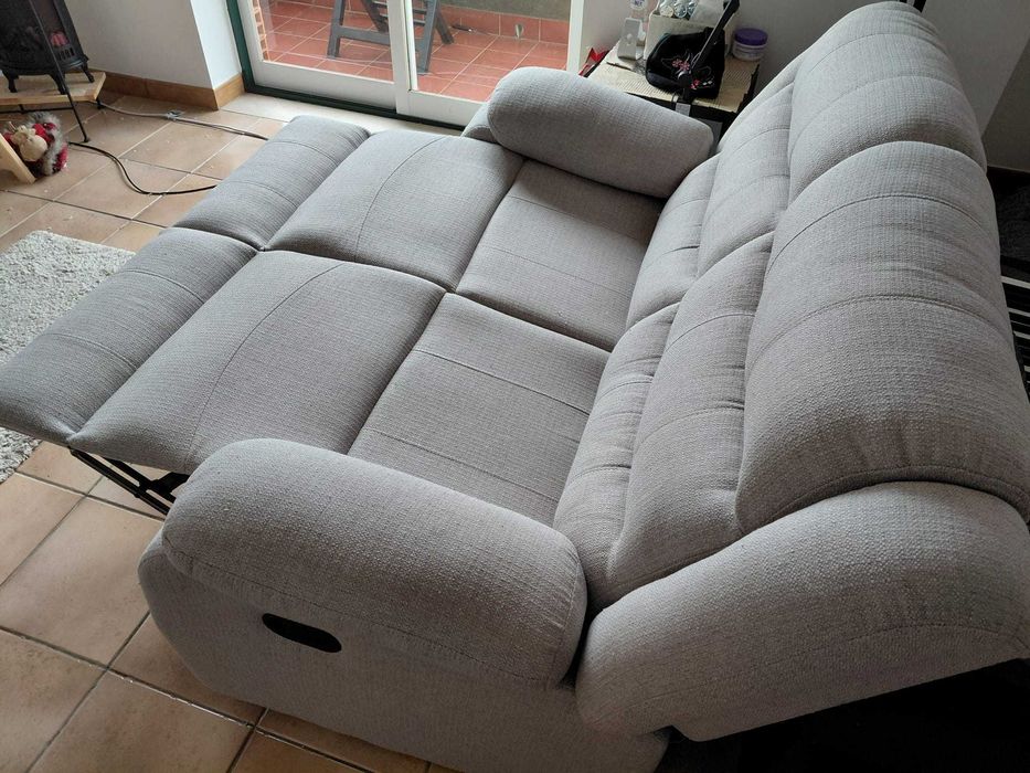 Sofá 2 lugares retráctil