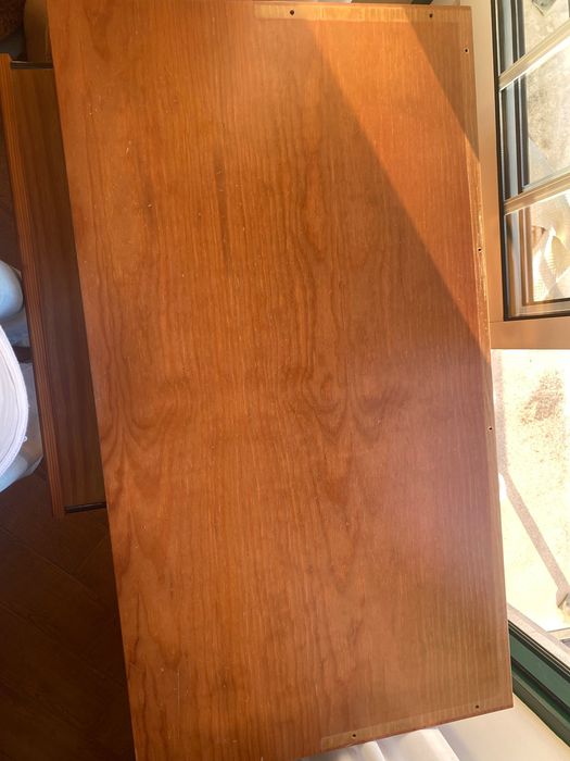 Secretaria com gavetas