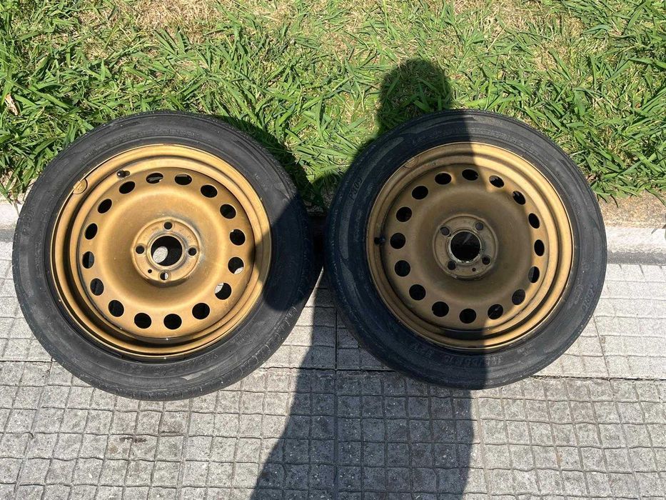 Jogo de 4 Jantes 15" Ferro com Pneus 4x100