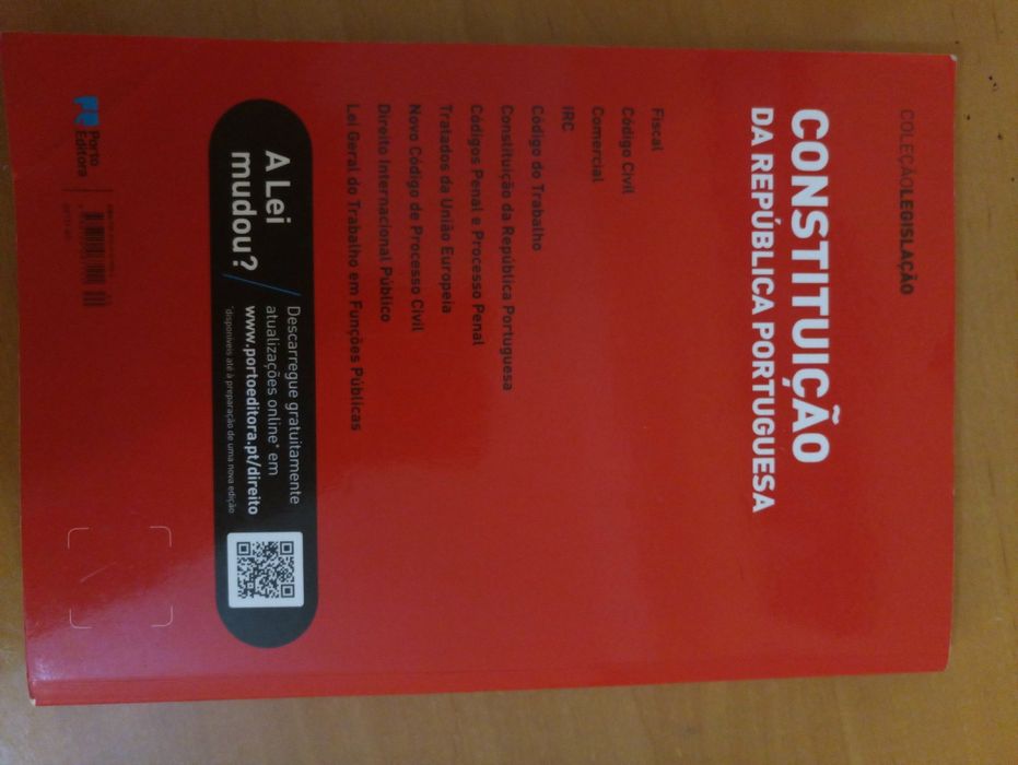 Constituição Portuguesa e Código Civil