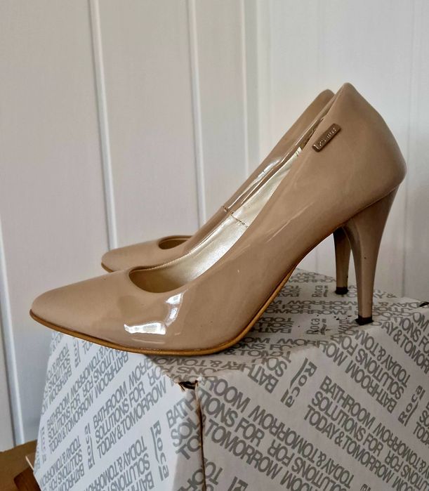 Buty 7 par w jednej paczce