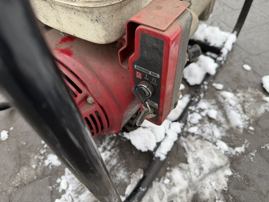 Продам генератор