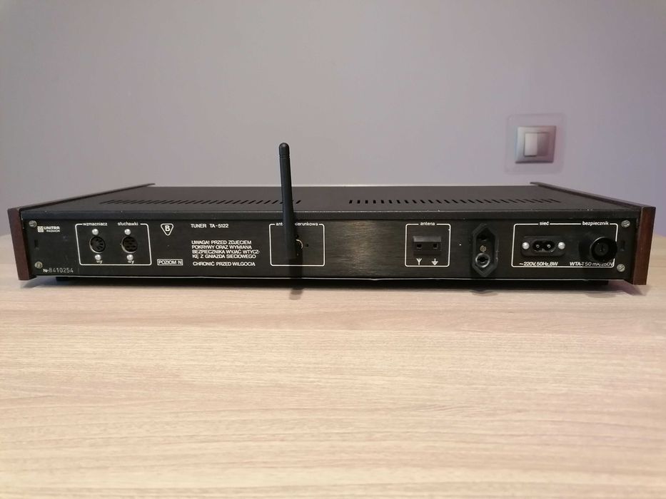 Unitra Radmor 5122 - Tuner Internetowy (klaw. dotyk, Pilot, Timer, gn. 230V)