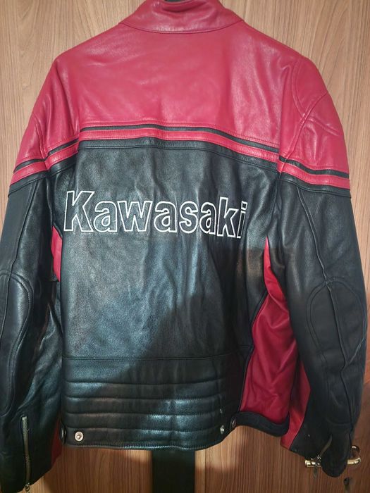 Kurtka skurzana na motor .Kawasaki.