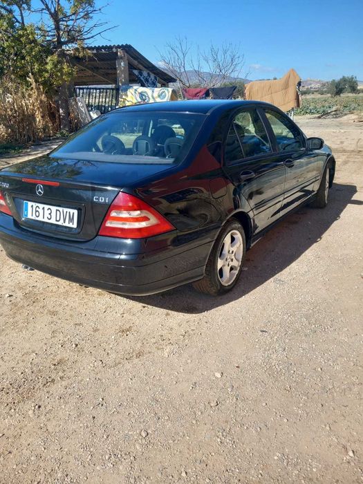 Carro mercedes usado