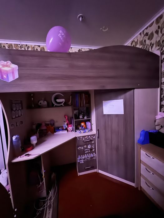 Ліжко-чердак, стіл+ шкаф пенал. Кровать чердак,дитяче ліжко з матрацом