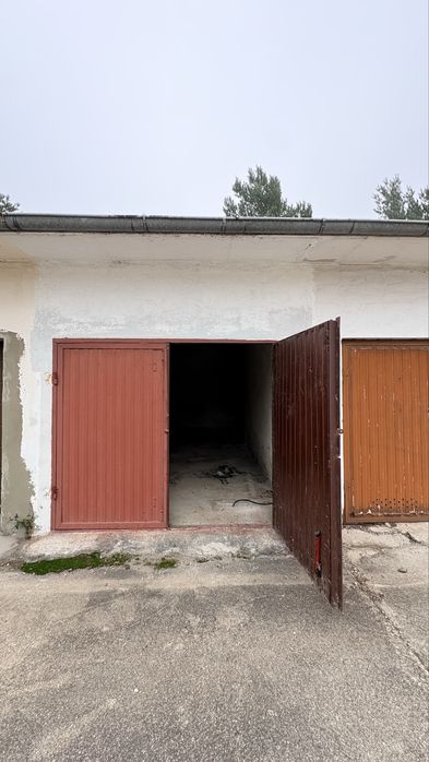 Garaż, Grotowice